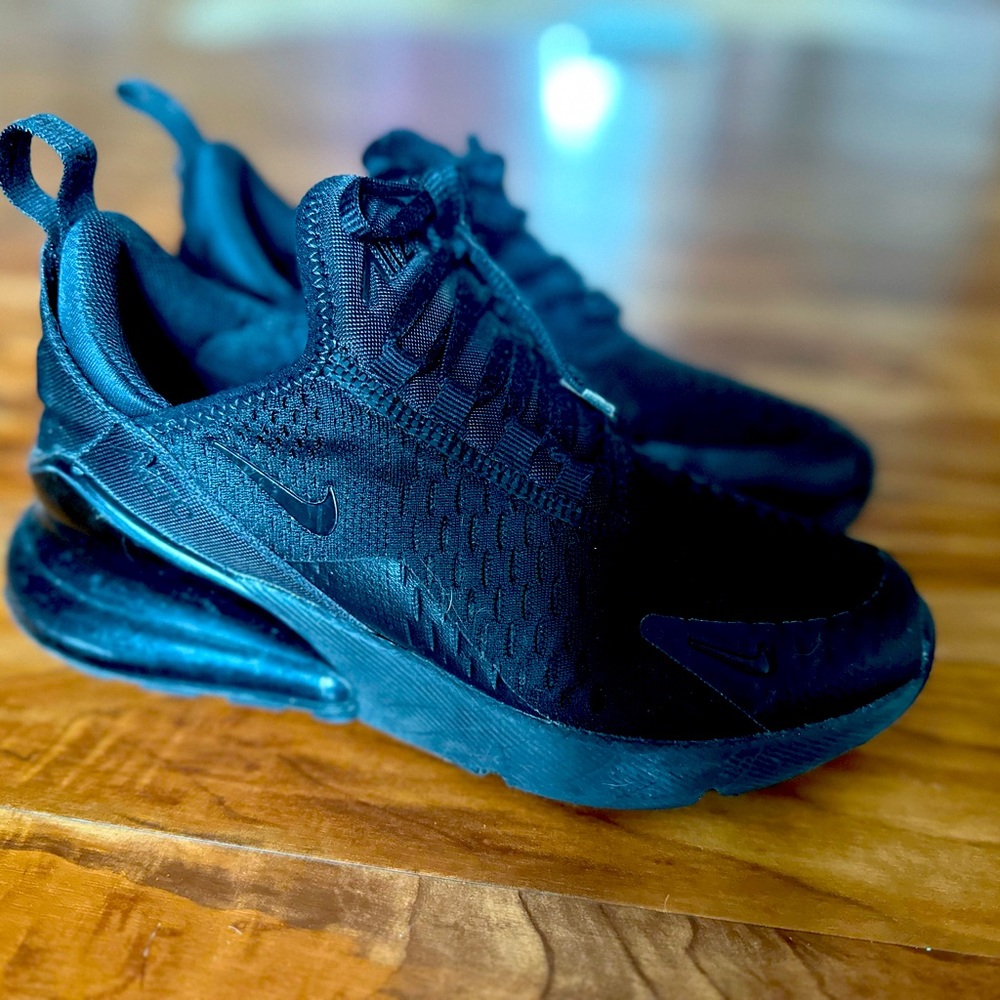 Nike Air Max 270 Boys Shoes